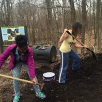 GJC-Arianna and Joana in compost pile